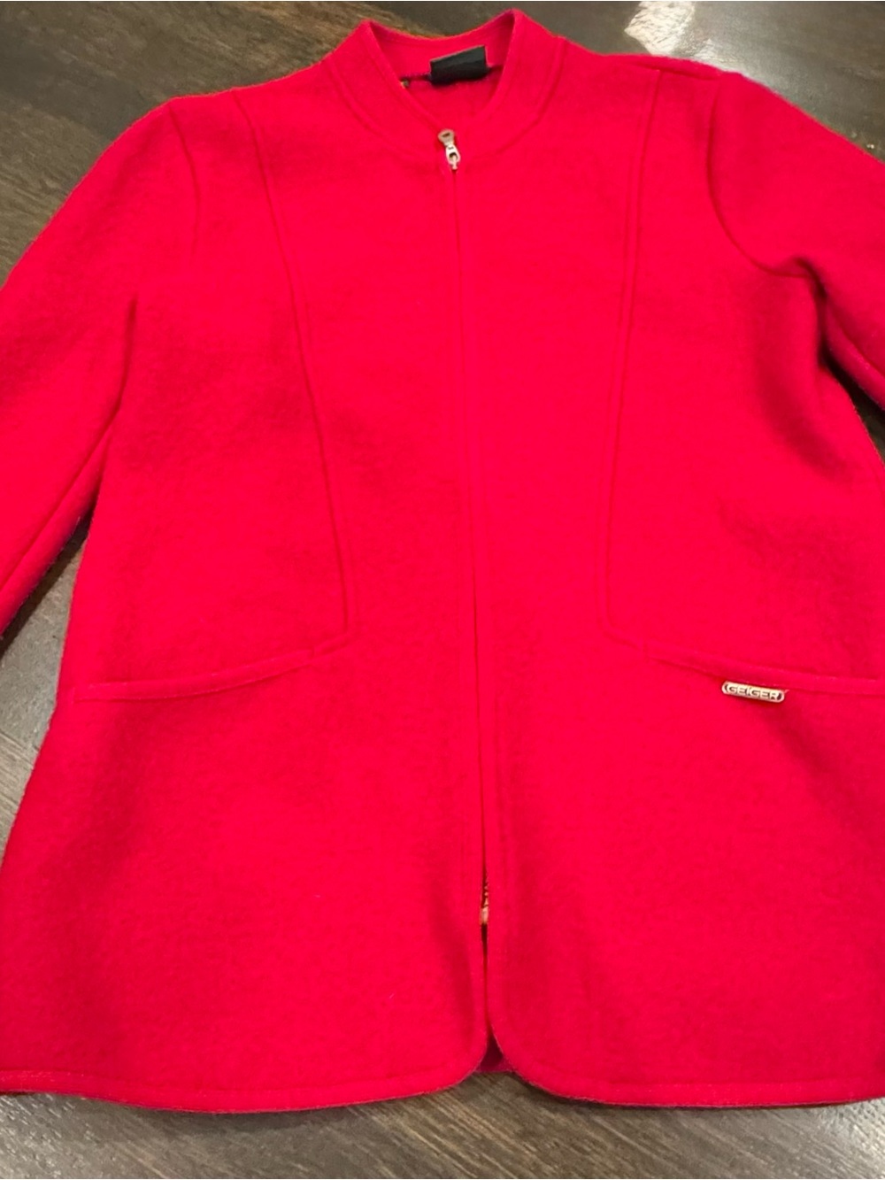 Authentic GEIGER Austrian Red Wool Mock Neck Zip Jacket - Size 34